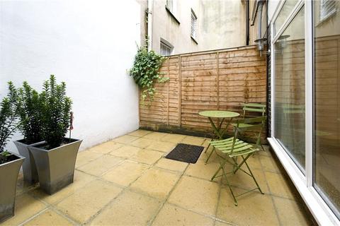 2 bedroom mews to rent, Archery Close, Hyde Park Estate, London, W2