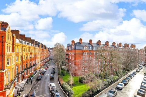 2 bedroom apartment for sale, Kensington Court, Floor 3 Palace Place, London, W8