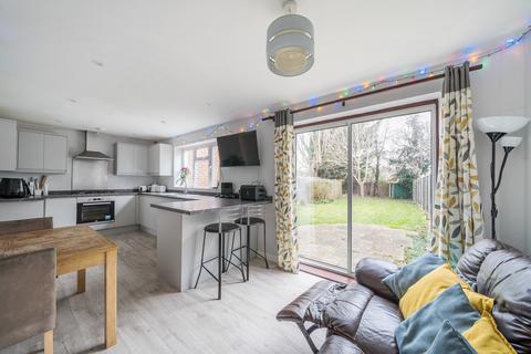 3 bedroom end of terrace house for sale, Blackwell Avenue, Guildford, GU2