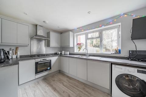 3 bedroom end of terrace house for sale, Blackwell Avenue, Guildford, GU2