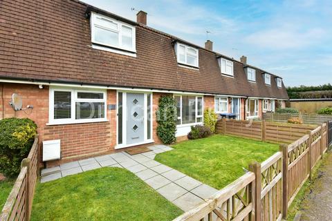 3 bedroom terraced house for sale, Knolles Crescent, Herts AL9