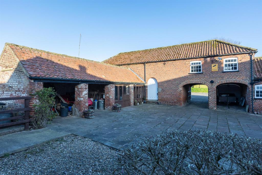 Cart Shed and Barn