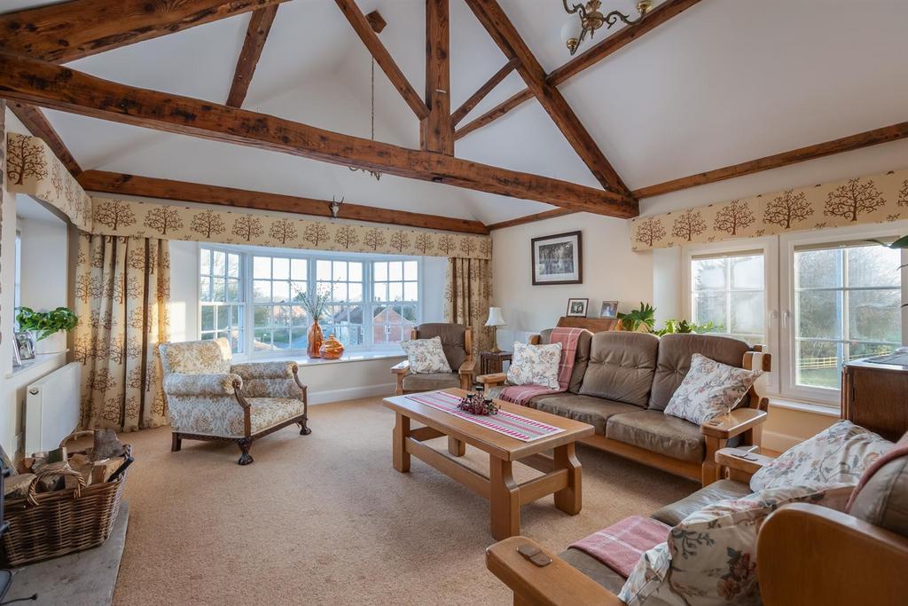 Farmhouse Drawing Room