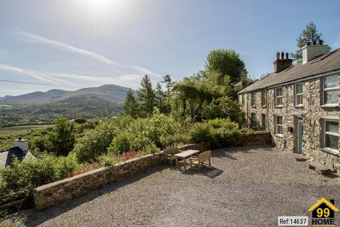 undefined, Elidir View, Cwm-y-Glo, Caernarfon, Gwynedd, LL55