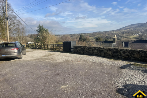 3 bedroom end of terrace house for sale, Elidir View, Cwm-y-Glo, Caernarfon, Gwynedd, LL55