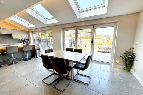12 Alexander Drive, Bury, BL9 8PF