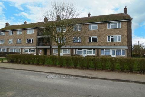 2 bedroom flat for sale, Ray House, CO5 8EG