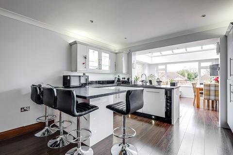 26 High Road, Hockley, SS5 4SX