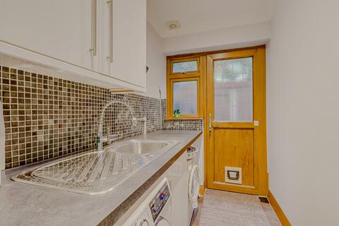 26 High Road, Hockley, SS5 4SX