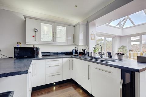 26 High Road, Hockley, SS5 4SX