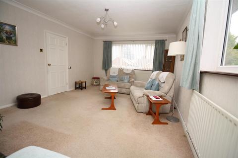 2 bedroom detached bungalow for sale, Lime Grove, Woburn Sands, Milton Keynes