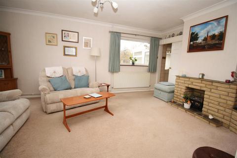 2 bedroom detached bungalow for sale, Lime Grove, Woburn Sands, Milton Keynes