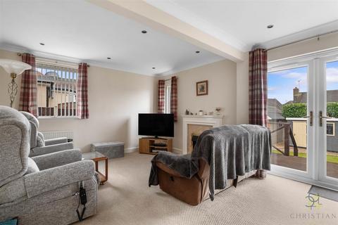 57 Badsey Lane, Evesham, WR11 3EX