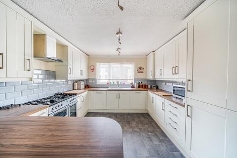 3 bedroom house for sale, Calshot Court, Channel Way, Ocean Village, Southampton, SO14