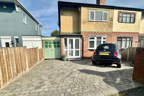 3 bedroom semi-detached house for sale, Rounds Hill Road, Bilston WV14