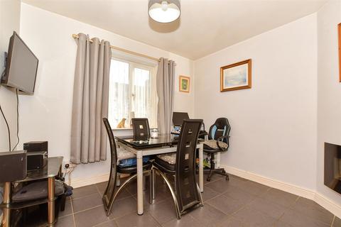 3 bedroom terraced house for sale, Gwyn Road, Ramsgate, Kent