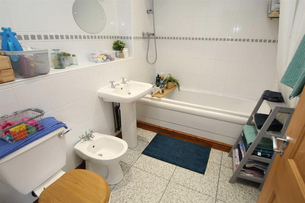 Family Bathroom