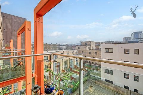 2 bedroom apartment for sale, Park View Court, Bow