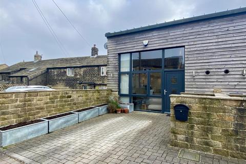 1 bedroom end of terrace house for sale, Beech Court, Farnley Tyas, Huddersfield