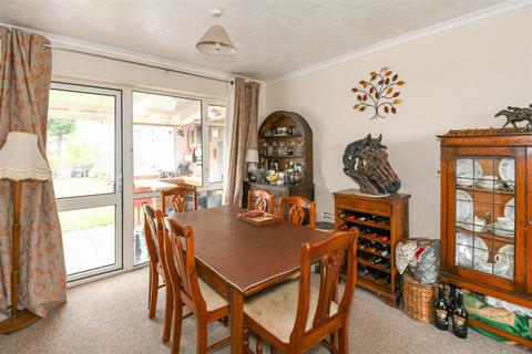 29 Chilmark Road, Trowbridge, BA14 9DD