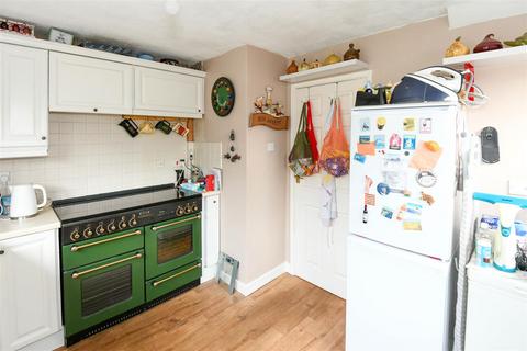 29 Chilmark Road, Trowbridge, BA14 9DD