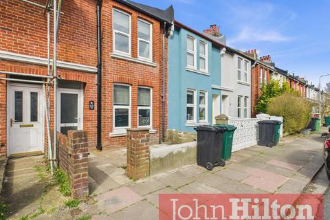 4 bedroom terraced house to rent, Buller Road, Brighton