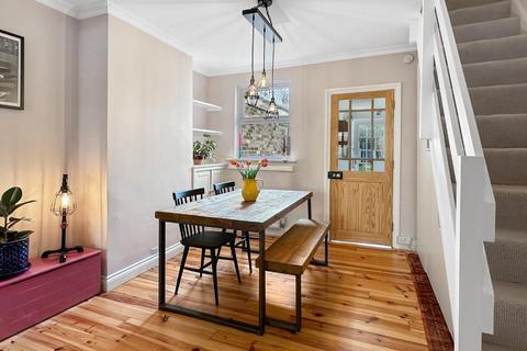 51 Brookfields, Cambridge, CB1 3NZ