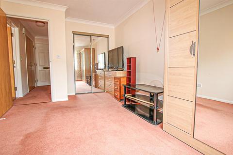 1 bedroom flat for sale, Ash Grove, Cambridge CB25