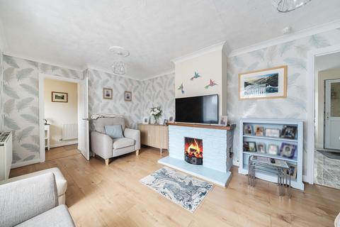 9 Hanks Close, Malmesbury, SN16 9UA