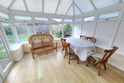 2 bedroom detached bungalow for sale, Water Lane, Totton, Southampton, SO40 3GT