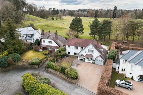 4 bedroom detached house for sale, Macclesfield Road, Prestbury, SK10