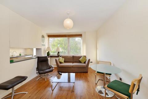 1 bedroom flat to rent, Kendal Street, London, W2.