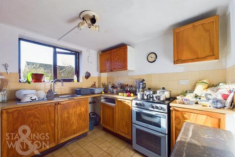 2 bedroom cottage for sale, Crown Road, Buxton, Norwich