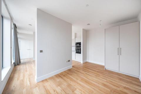 1 bedroom flat to rent, 9 Milliners Way, Woking GU21