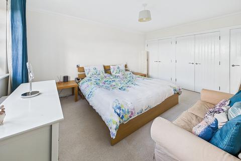 21 Parsonage Croft, Etchingham, TN19 7BY