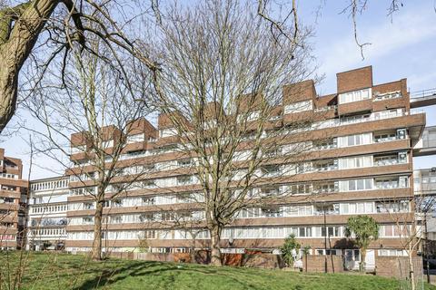 3 bedroom flat for sale, Bowditch, Deptford