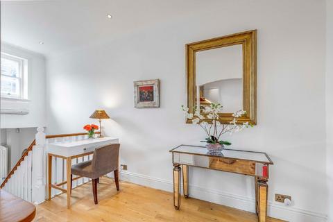 2 bedroom flat for sale, Redcliffe Street, Chelsea