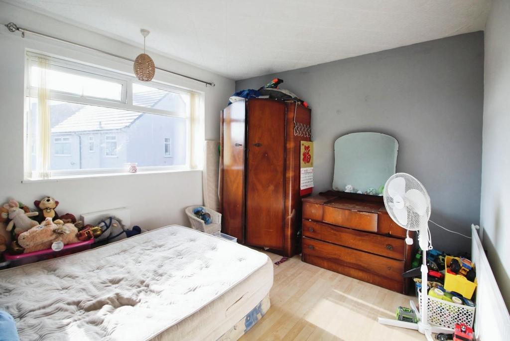 Second bedroom.JPG