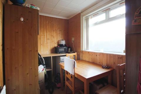 46 Dunkery Road, Manchester, M22 0NR