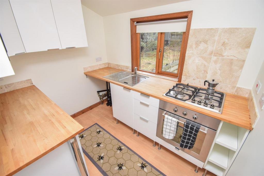 KITCHEN-2.jpg