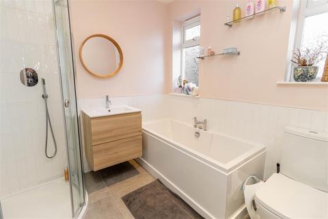 3 bedroom semi-detached house for sale, Jenifer Grove, Newcastle Upon Tyne