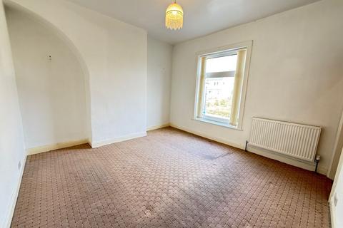 2 bedroom terraced house for sale, Woodside Crescent, Halifax HX3