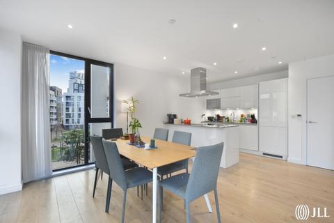 3 bedroom apartment for sale, Merchants House, Forrester Way, London, E15