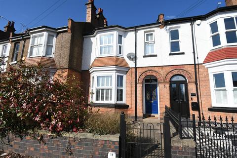 4 bedroom terraced house for sale, Cubbington Road, Leamington Spa