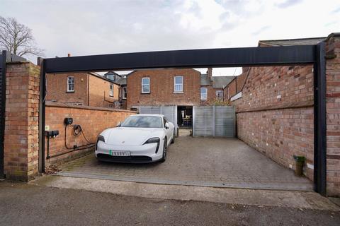 4 bedroom terraced house for sale, Cubbington Road, Leamington Spa