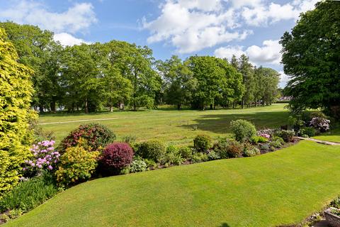 4 bedroom detached house for sale, Warrington Road, Mere, WA16