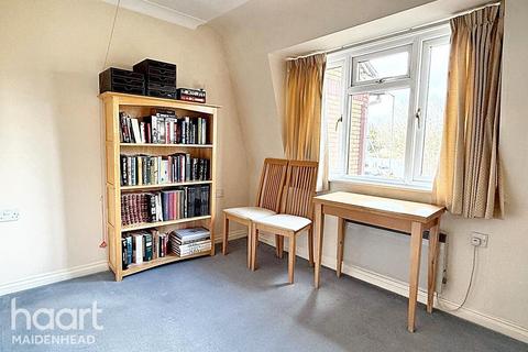 2 bedroom apartment for sale, Shoppenhangers Road, MAIDENHEAD