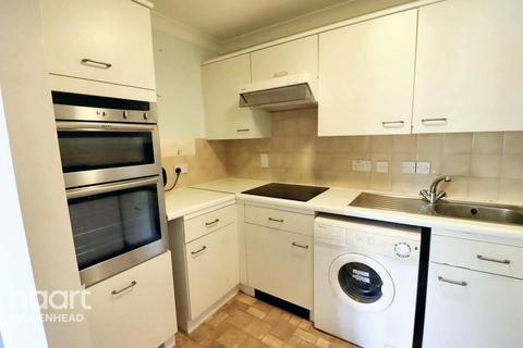 2 bedroom apartment for sale, Shoppenhangers Road, MAIDENHEAD