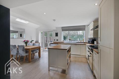42 New Road, Hilton, Derby, DE65 5FH