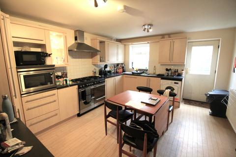 4 bedroom townhouse to rent, Copenhagen Way, Norwich NR3